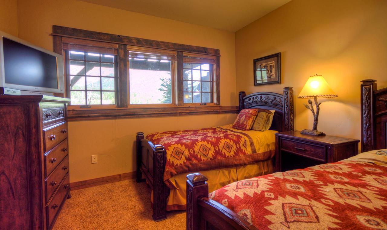 Antler Ridge Lodge Big Sky Esterno foto