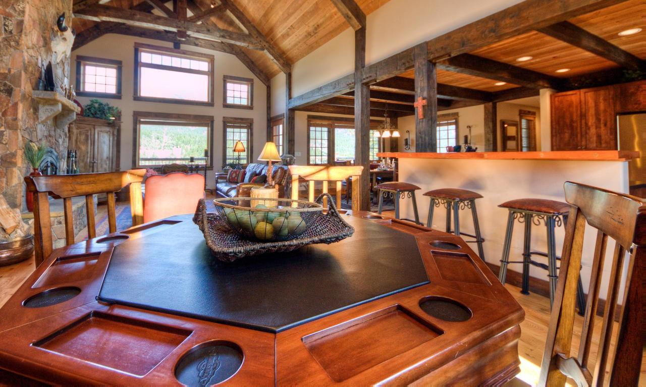 Antler Ridge Lodge Big Sky Esterno foto